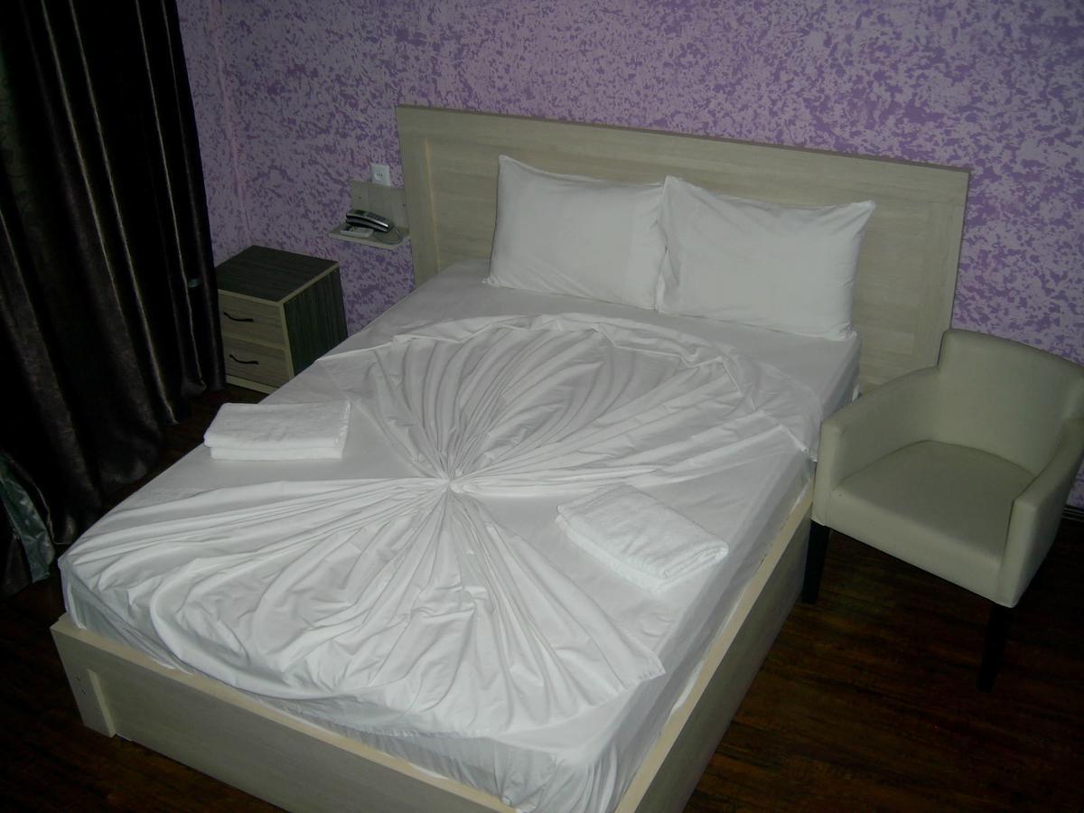 Hotel Vakhtanguri Батуми Екстериор снимка