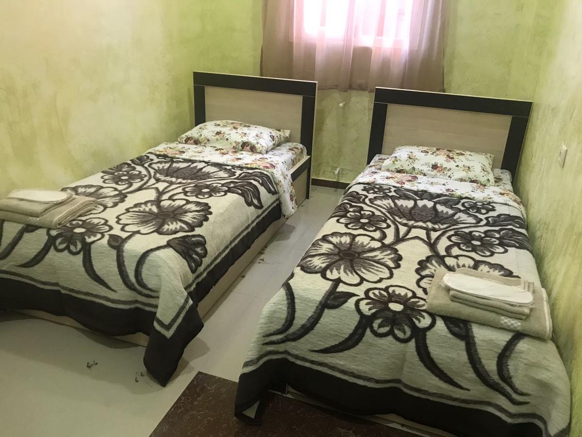 Hotel Vakhtanguri Батуми Екстериор снимка